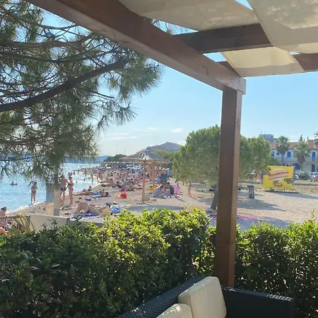 Apartmani Leona * Bibinje