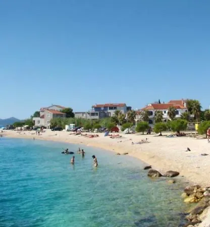 Apartmani Leona Lägenhet *