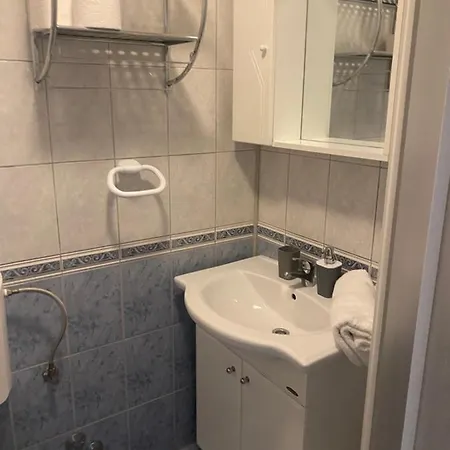 Apartmani Leona * Bibinje