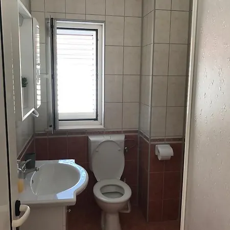 Apartmani Leona Lägenhet