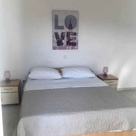 Apartmani Leona * Bibinje