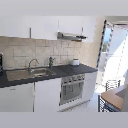 Apartament Leona